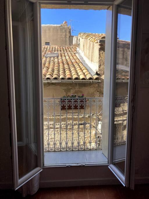 Charmant Studio Centre Historique Apartment Pezenas Ngoại thất bức ảnh