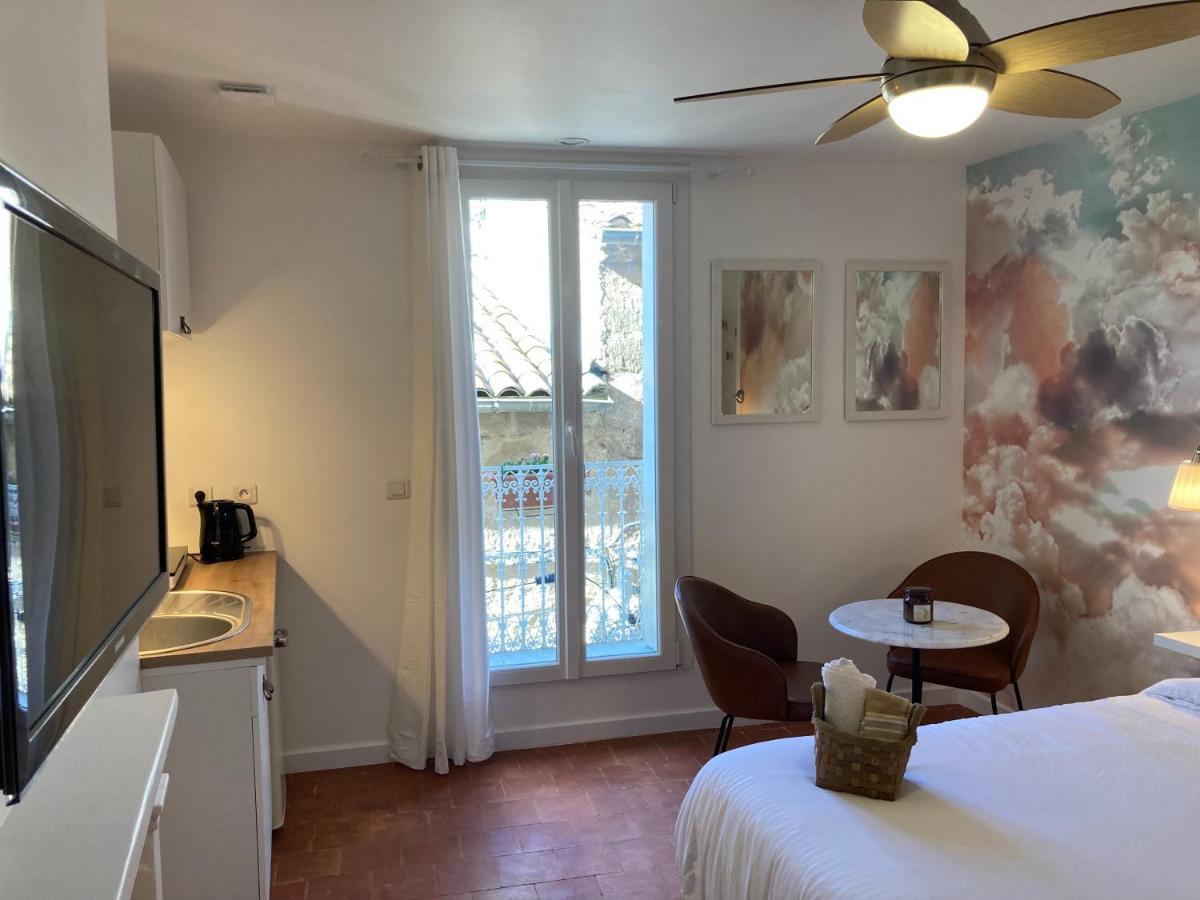 Charmant Studio Centre Historique Apartment Pezenas Ngoại thất bức ảnh